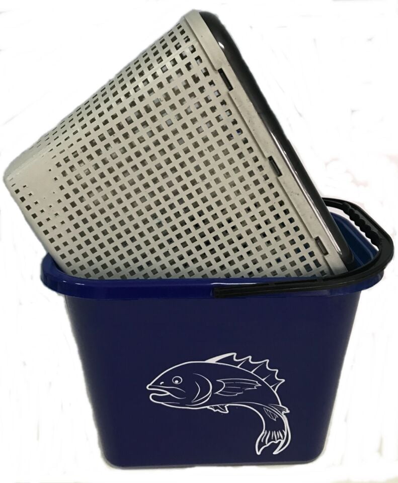 Balıkçı Kovası Elekli – Canlı Yem Saklama Kutusu (Kırmızı / Mavi)